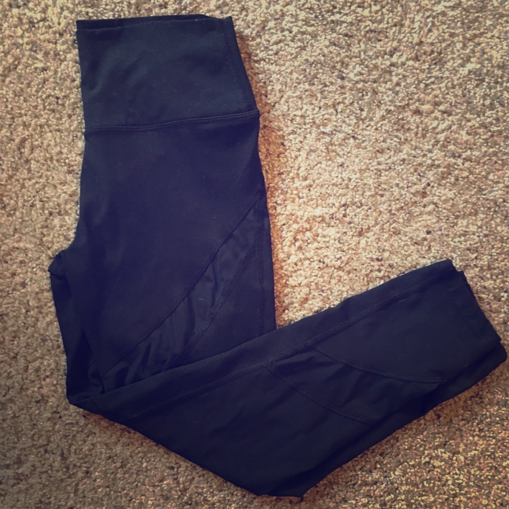 Aerie chill play leggings